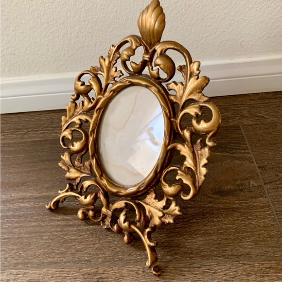 Antique Free Standing Brass Ornate Victorian Picture Frame - Picture 1 of 10